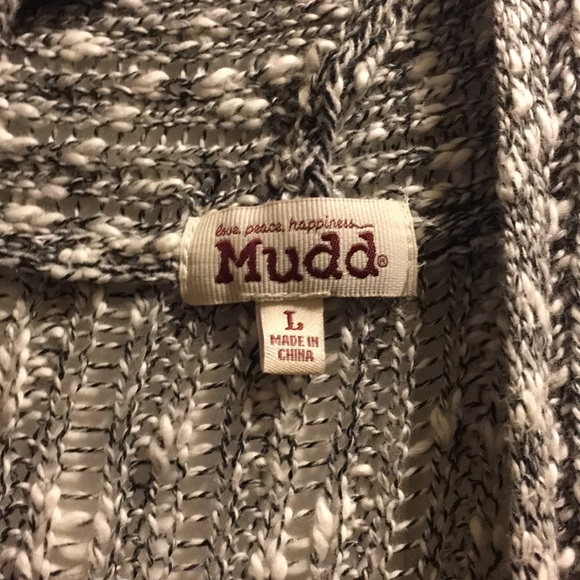 Mudd Sleeveless Cardigan - Picture 3 of 5
